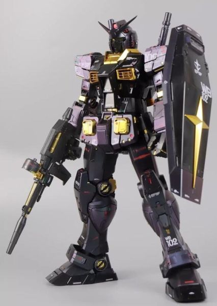 【史派克工廠】現貨 大班 PGUI 1/60 RX-78-2 初代鋼彈 偏光塗層 變色龍 現貨 大班 PGUI 1/60 RX-78-2 初代鋼彈 偏光塗層 變色龍