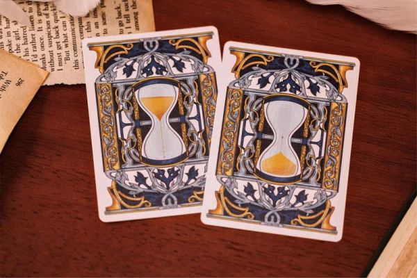 【史派克工廠】預購免運26年7月 Room One Cards 安徒生童話 撲克牌 石榴石&藍寶石 標準版 0601 Room One Cards 安徒生童話 撲克牌 石榴石&藍寶石 標準版