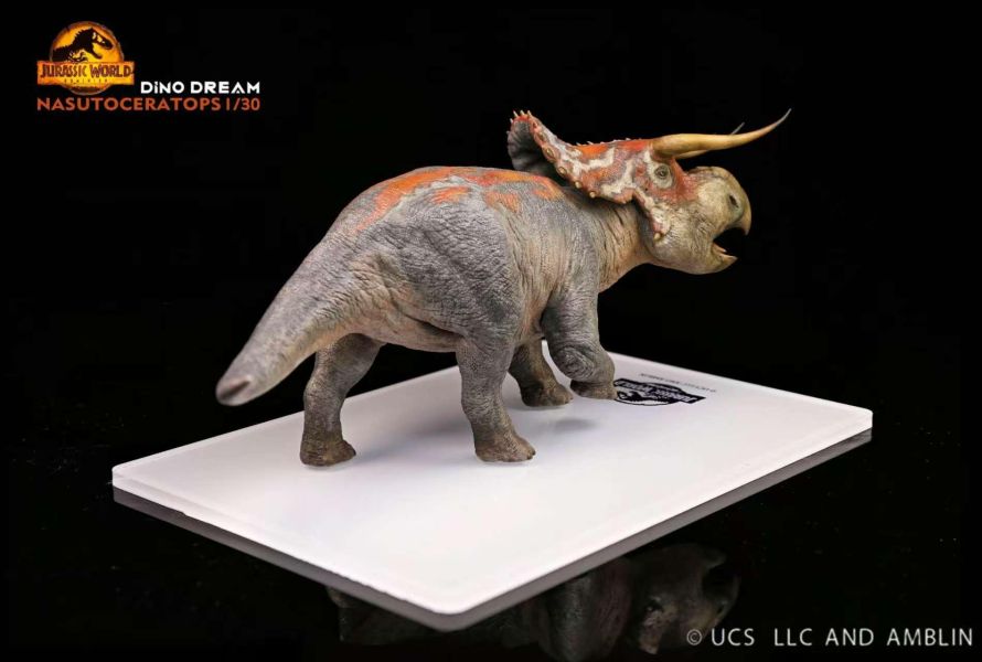【史派克工廠】預購免運26年7月 dinodream 侏羅紀世界3 大鼻角龍 全身雕像 0701 dinodream 侏羅紀世界3 大鼻角龍 全身雕像