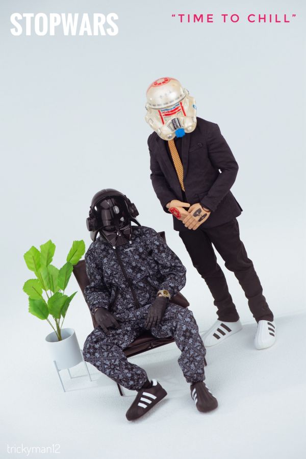 【史派克工廠】結單 預購23年6月 trickyMan12 1/6 搪膠運動鞋 202304-5 白色 & 黑色 0525 trickyMan12 1/6 搪膠運動鞋 202304-5 白色 & 黑色