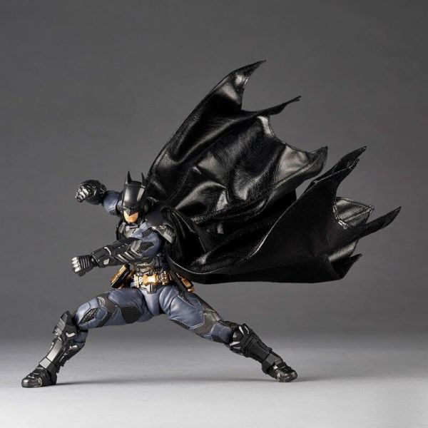 【史派克工廠】現貨 海洋堂 驚奇山口式 REVOLTECH 阿卡漢騎士 蝙蝠俠 阿卡漢騎士 可動 0215 海洋堂 驚奇山口式 REVOLTECH 阿卡漢騎士 蝙蝠俠 阿卡漢騎士 可動