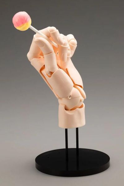 【史派克工廠】售完 加加美高浩x壽屋 A.S.I 終極手部模型 左手 膚色 淡橘色 1/1 加加美高浩x壽屋 A.S.I 終極手部模型 左手 膚色 淡橘色 1/1