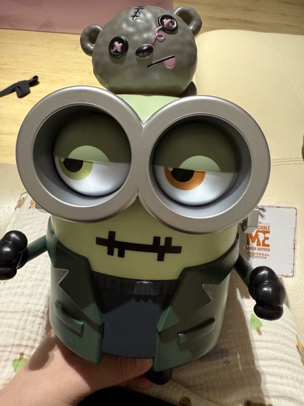 【史派克工廠】結單24年11月 環球影城 爆米花桶 小小兵 科學怪人 可發光 1104 環球影城 爆米花桶 小小兵 科學怪人 可發光