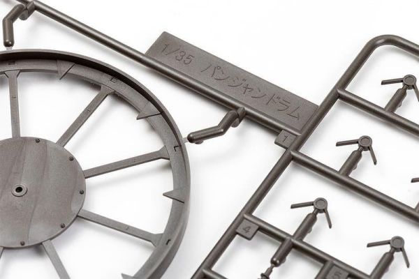 【史派克工廠】預購26年6月 StudioSYUTO 組裝模型 1/35 英國奇特兵器潘加朱姆火箭車 0320 StudioSYUTO 組裝模型 1/35 英國奇特兵器潘加朱姆火箭車