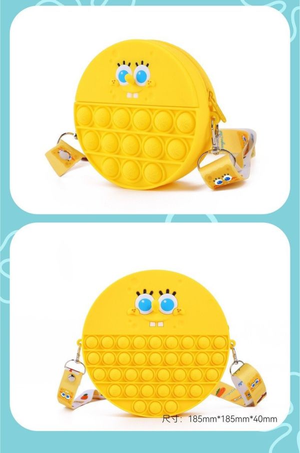 【史派克工廠】預購免運26年2月 海綿寶寶 解壓捏捏樂 單肩 矽膠收納包 小包 外出包 0113 海綿寶寶 解壓捏捏樂 單肩 矽膠收納包 小包 外出包
