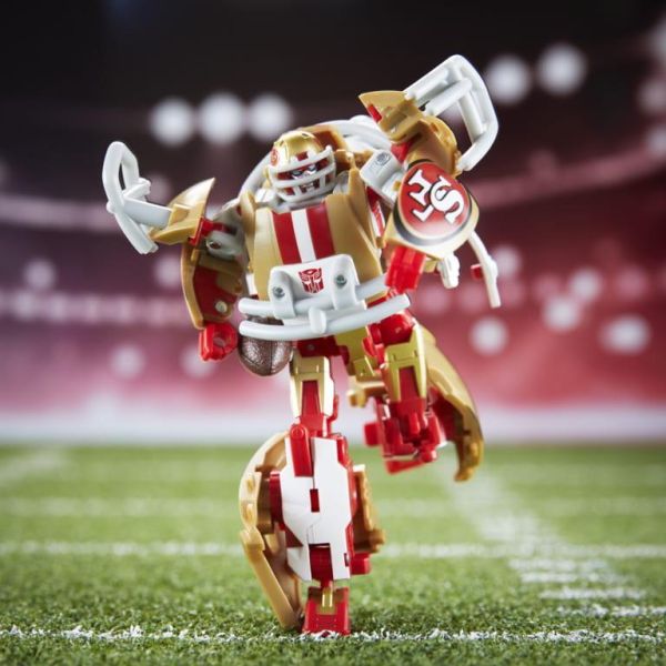 【史派克工廠】結單26年8月 孩之寶 變形金剛 世代聯乘系列 NFL 美式足球 Goldrush 0708 孩之寶 變形金剛 世代聯乘系列 NFL 美式足球 Goldrush