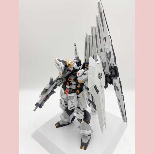中華プラモ　V-TIGER 威虎牛戰士 V-TIGER 威虎牛戰士育膠造型1/100 合金骨架組裝模型