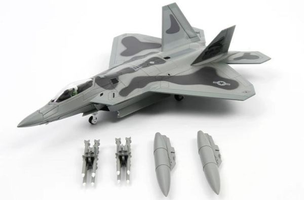 【史派克工廠】結單 免運26年9月 特爾博 美式戰機 1:100 F22 飛機模型 戰鬥機 組裝 0817 特爾博 美式戰機 1:100 F22 飛機模型 戰鬥機 組裝