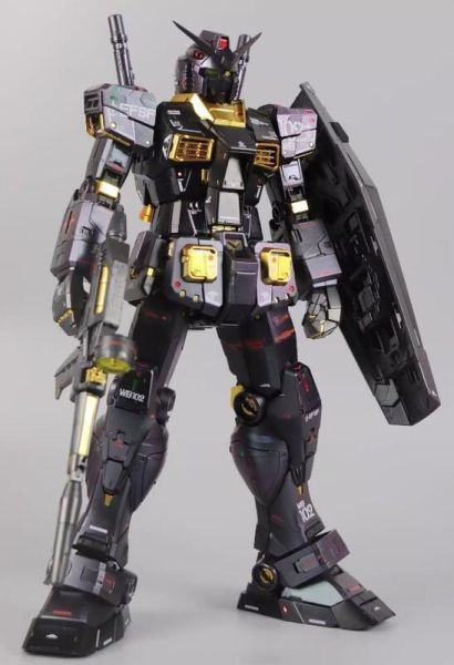 【史派克工廠】現貨 大班 PGUI 1/60 RX-78-2 初代鋼彈 偏光塗層 變色龍 現貨 大班 PGUI 1/60 RX-78-2 初代鋼彈 偏光塗層 變色龍