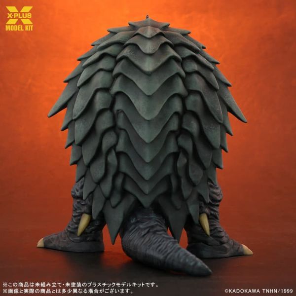 【史派克工廠】預購26年1月 X-PLUS 組裝模型 未塗裝上色 1/700 卡美拉1999 再版 1015 X-PLUS 組裝模型 未塗裝上色 1/700 卡美拉1999 再版