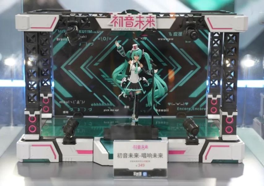【史派克工廠】現貨免運 御模道 聖斯基 初音未來 唱響未來 舞檯可變色 初回特典 組裝模型 御模道 聖斯基 初音未來 唱響未來 舞檯可變色 初回特典 SSKMIKU01