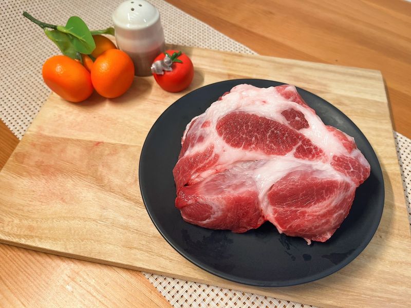 豬梅花肉 
