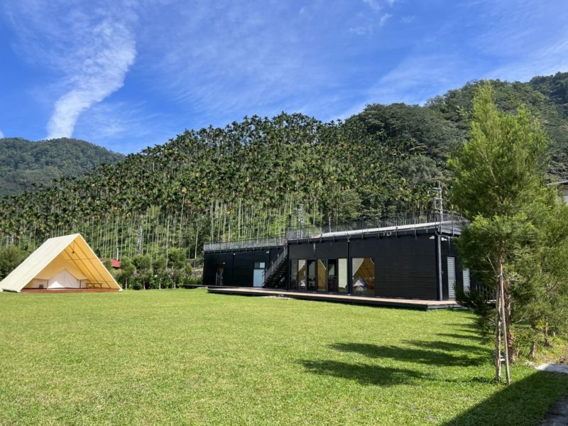 村村金咖啡｜VillGolden Café｜日月潭最美森林系咖啡館，遠離塵囂的療癒秘境 日月潭咖啡館推薦,日月潭景觀咖啡廳,森林系咖啡廳,南投打卡咖啡,親子咖啡廳南投,日月潭戶外活動推薦,南投美拍景點