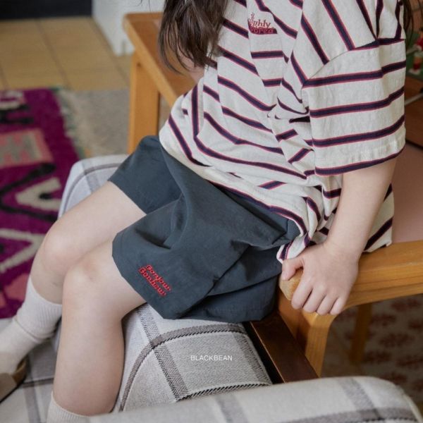 BLACKBEAN｜Bonjour 刺繡短褲 