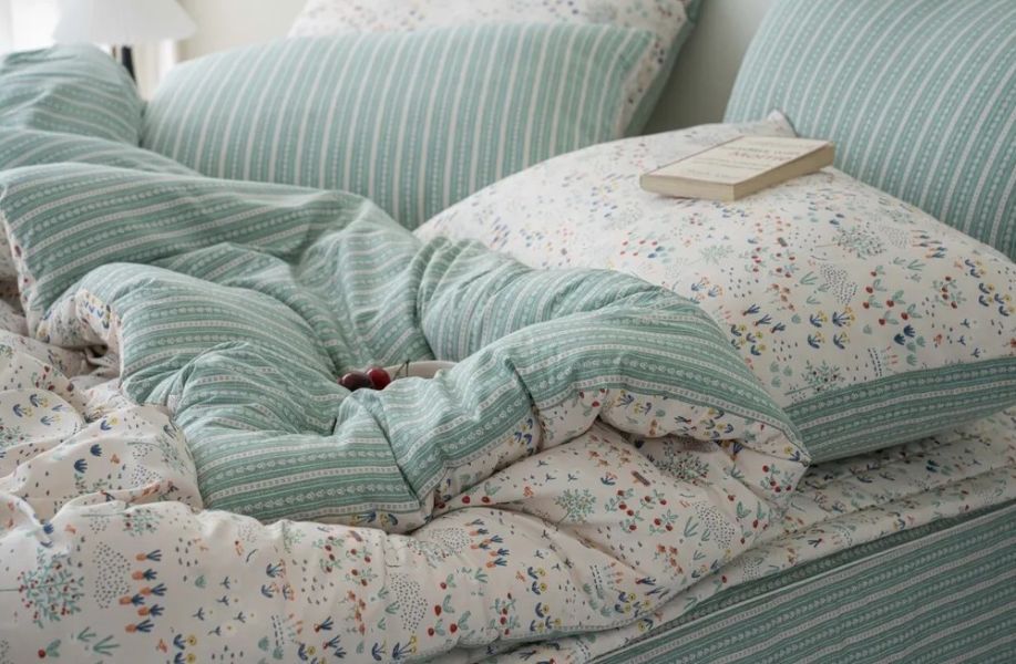 韓國製 小花草雙色厚款四季被｜2COLORS 