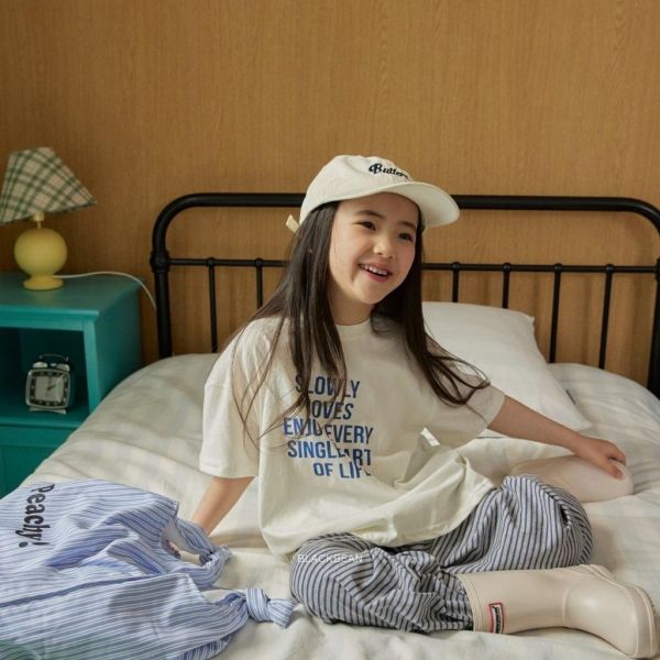 BLACKBEAN｜SLOWLY字母短TEE 