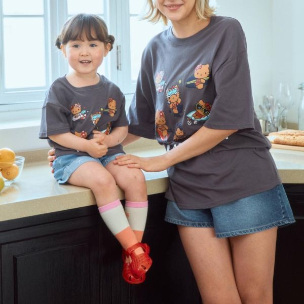 1STBLUE｜烤焦KITTY親子短TEE 