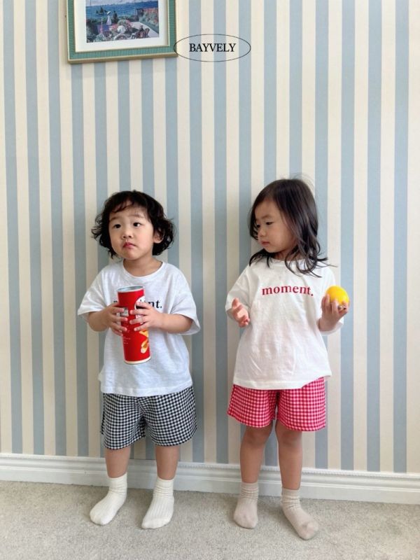 moment.字母短TEE｜2COLORS 