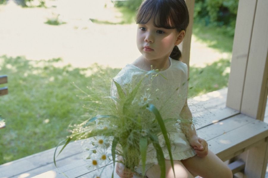 小清新荷葉邊背心｜2COLORS 