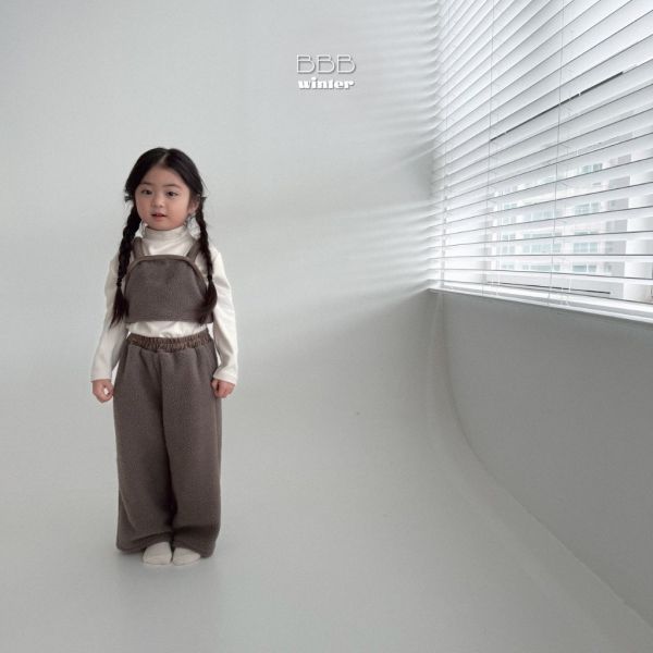 羊羔毛疊搭短版背心｜2COLORS 