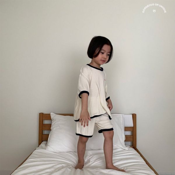 GOU UNIQUE寬鬆短TEE｜2COLORS 