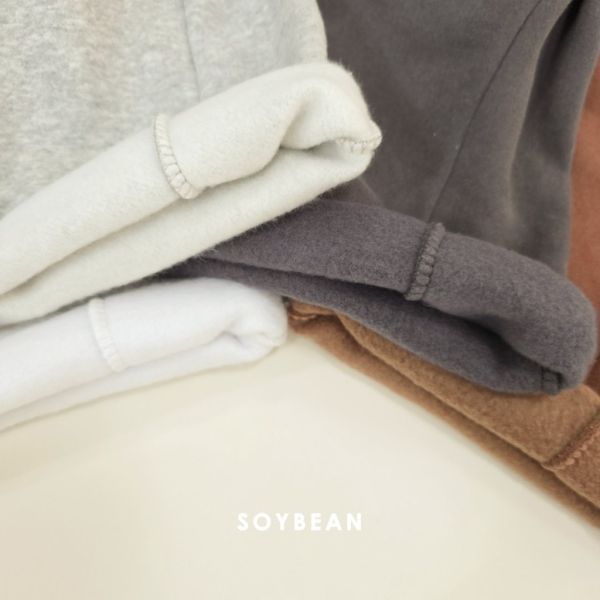 側釦裝飾直筒衛褲｜3OLORS 