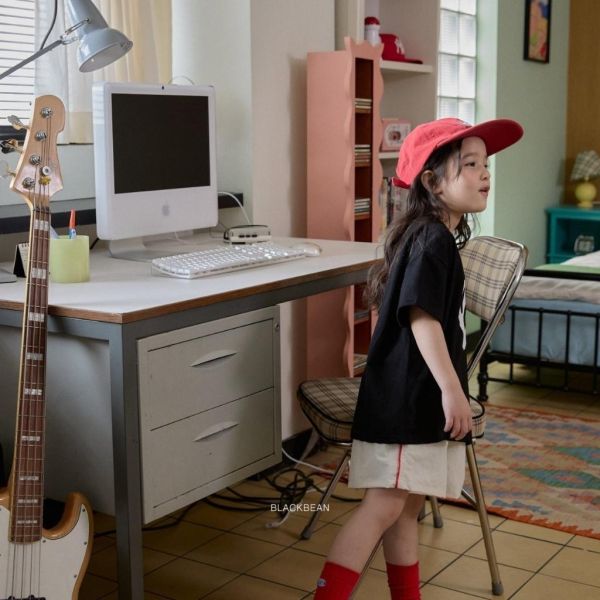 BLACKBEAN｜側線條短褲 