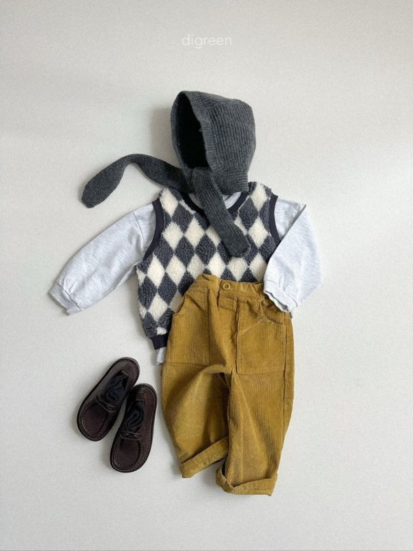 菱格紋羊羔毛背心｜2COLORS 