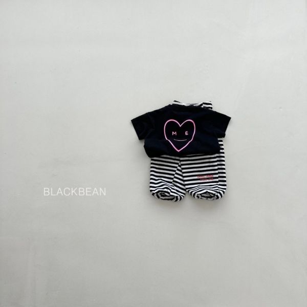 前後愛心臉短TEE｜2COLORS 