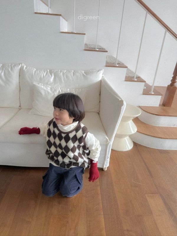 菱格紋羊羔毛背心｜2COLORS 