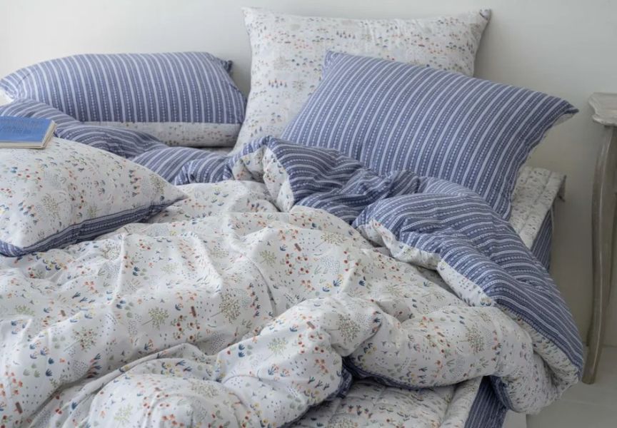 韓國製 小花草雙色厚款四季被｜2COLORS 