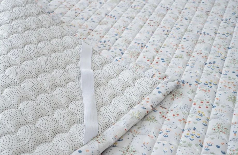 韓國製 小花草雙色厚款四季被｜2COLORS 