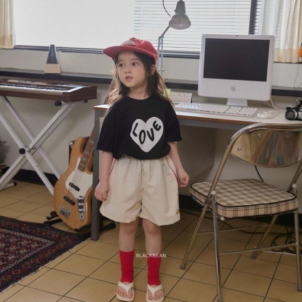 BLACKBEAN｜側線條短褲 