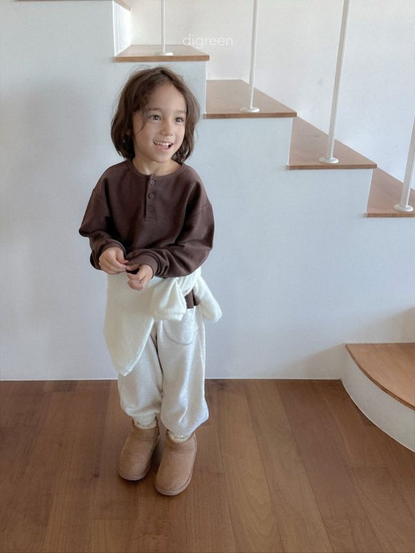 開釦舒適上衣｜3COLORS 