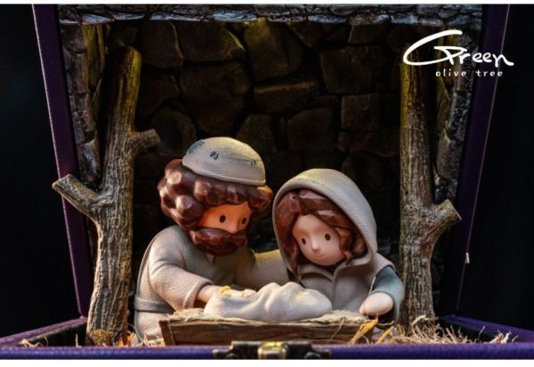 【預購】他於馬槽處誕生〔BOX故事繪系列〕X 橄欖樹 Green Olive Tree 工作室 玩驛丨Toy station, GK雕像預購, GK雕像代購, GK雕像現貨, GK雕像修復, 咒術, 咒術迴戰, SCC玩具屋, 玩具給庫, NBA, 瘋公仔, 訂製雕像,模型,伯公仔,gk,玩驛,火影,夜風本舖,海賊,死神,航海王,獵人,阿拉蕾,七大罪,七龍珠,寶可夢,神奇寶貝,哥吉拉,宮崎駿,迪士尼,灌籃高手,鬼滅之刃,一拳超人,蠟筆小新,咒術,鏈鋸人,進擊的巨人,乙骨,我英
