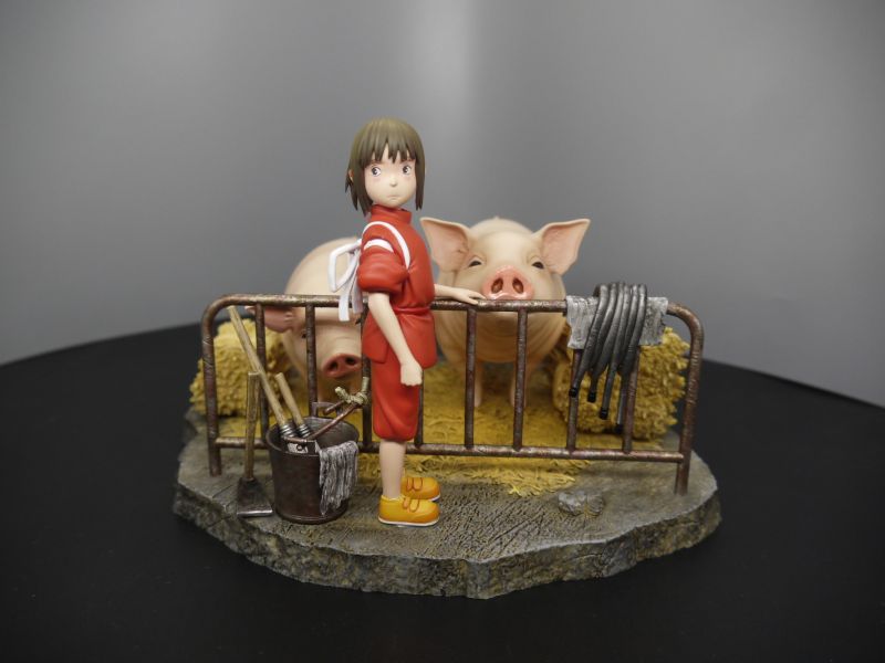 【預購】宮崎駿 神隱少女 電影封面 千尋與父母 X 楓焰工作室 玩驛丨Toy station, GK雕像預購, GK雕像代購, GK雕像現貨, GK雕像修復, 咒術, 咒術迴戰, SCC玩具屋, 玩具給庫, NBA, 瘋公仔, 訂製雕像,模型,伯公仔,gk,玩驛,火影,夜風本舖,海賊,死神,航海王,獵人,阿拉蕾,七大罪,七龍珠,寶可夢,神奇寶貝,哥吉拉,宮崎駿,迪士尼,灌籃高手,鬼滅之刃,一拳超人,蠟筆小新,咒術,鏈鋸人,進擊的巨人,乙骨,我英