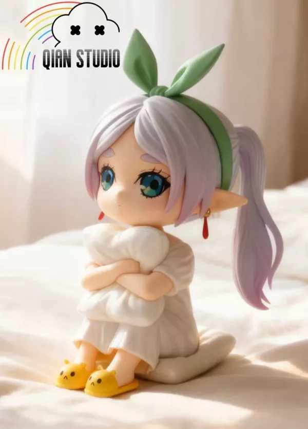 【預購】葬送的芙莉蓮 Q版系列第一彈 睡衣芙莉蓮 X Qian謙 玩驛丨Toy station, GK雕像預購, GK雕像代購, GK雕像現貨, GK雕像修復, 咒術, 咒術迴戰, SCC玩具屋, 玩具給庫, NBA, 瘋公仔, 訂製雕像,模型,伯公仔,gk,玩驛,火影,夜風本舖,海賊,死神,航海王,獵人,阿拉蕾,七大罪,七龍珠,寶可夢,神奇寶貝,哥吉拉,宮崎駿,迪士尼,灌籃高手,鬼滅之刃,一拳超人,蠟筆小新,咒術,鏈鋸人,進擊的巨人,乙骨,我英