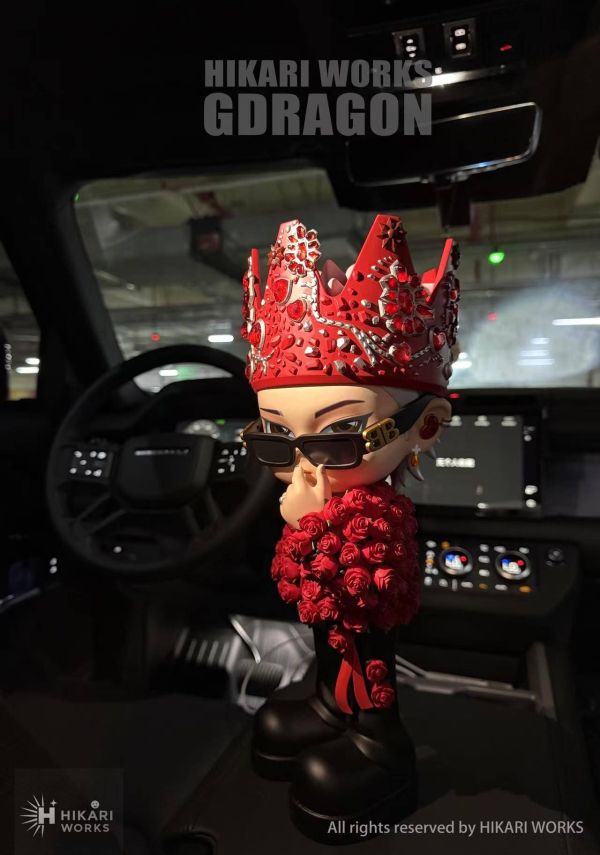 【預購】權志龍 Felix GD G-Dragon  Big Bang X Hikari 2025Übermensch 玩驛丨Toy station, GK雕像預購, GK雕像代購, GK雕像現貨, GK雕像修復, 咒術, 咒術迴戰, SCC玩具屋, 玩具給庫, NBA, 瘋公仔, 訂製雕像,模型,伯公仔,gk,玩驛,火影,夜風本舖,海賊,死神,航海王,獵人,阿拉蕾,七大罪,七龍珠,寶可夢,神奇寶貝,哥吉拉,宮崎駿,迪士尼,灌籃高手,鬼滅之刃,一拳超人,蠟筆小新,咒術,鏈鋸人,進擊的巨人,乙骨,我英