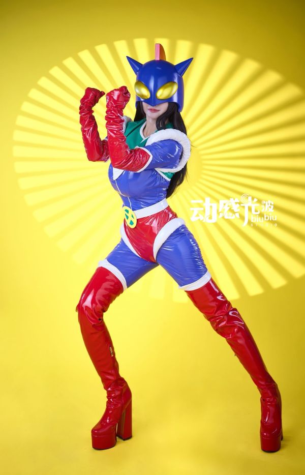 【預購】蠟筆小新 道具系列 動感超人頭盔 X 動感光波工作室 玩驛丨Toy station, GK雕像預購, GK雕像代購, GK雕像現貨, GK雕像修復, 咒術, 咒術迴戰, SCC玩具屋, 玩具給庫, NBA, 瘋公仔, 訂製雕像,模型,伯公仔,gk,玩驛,火影,夜風本舖,海賊,死神,航海王,獵人,阿拉蕾,七大罪,七龍珠,寶可夢,神奇寶貝,哥吉拉,宮崎駿,迪士尼,灌籃高手,鬼滅之刃,一拳超人,蠟筆小新,咒術,鏈鋸人,進擊的巨人,乙骨,我英
