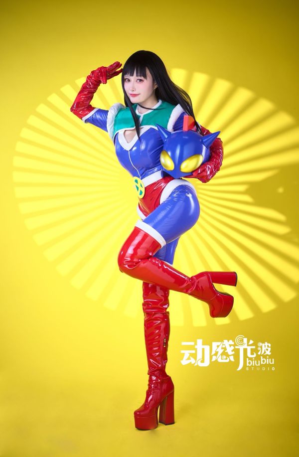 【預購】蠟筆小新 道具系列 動感超人頭盔 X 動感光波工作室 玩驛丨Toy station, GK雕像預購, GK雕像代購, GK雕像現貨, GK雕像修復, 咒術, 咒術迴戰, SCC玩具屋, 玩具給庫, NBA, 瘋公仔, 訂製雕像,模型,伯公仔,gk,玩驛,火影,夜風本舖,海賊,死神,航海王,獵人,阿拉蕾,七大罪,七龍珠,寶可夢,神奇寶貝,哥吉拉,宮崎駿,迪士尼,灌籃高手,鬼滅之刃,一拳超人,蠟筆小新,咒術,鏈鋸人,進擊的巨人,乙骨,我英