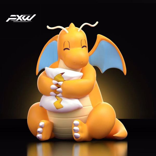【售罄展示追加請私訊客服@toystationtw】寶可夢 系列第三彈 抱枕快龍 X FXW 動漫,模型,玩具,gk,玩驛,火影,手辦,海賊,死神,航海王,獵人,阿拉蕾,七大罪,七龍珠,寶可夢,神奇寶貝,哥吉拉,宮崎駿,迪士尼,灌籃高手,鬼滅之日刃,一拳超人,蠟筆小新,咒術,鏈鋸人,進擊的巨人,妖精尾巴,我的英雄學院,我英,鋼鍊,鋼之煉金術師,新世紀福音戰士,EVA,間諜家家酒,Re0,漫威,dc,集美#hex#tsume#prime1#queen#tes#xm#野獸國#壽屋#數碼寶貝
