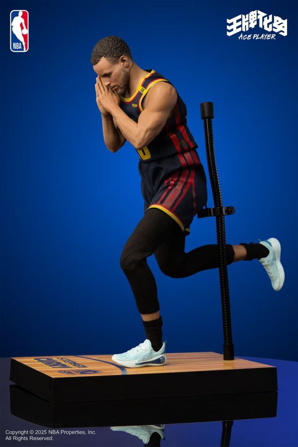 【預購】NBA 1/6蠟像級兵人 史蒂芬·柯瑞 X 王牌化身 玩驛丨Toy station, GK雕像預購, GK雕像代購, GK雕像現貨, GK雕像修復, 咒術, 咒術迴戰, SCC玩具屋, 玩具給庫, NBA, 瘋公仔, 訂製雕像,模型,伯公仔,gk,玩驛,火影,夜風本舖,海賊,死神,航海王,獵人,阿拉蕾,七大罪,七龍珠,寶可夢,神奇寶貝,哥吉拉,宮崎駿,迪士尼,灌籃高手,鬼滅之刃,一拳超人,蠟筆小新,咒術,鏈鋸人,進擊的巨人,乙骨,我英