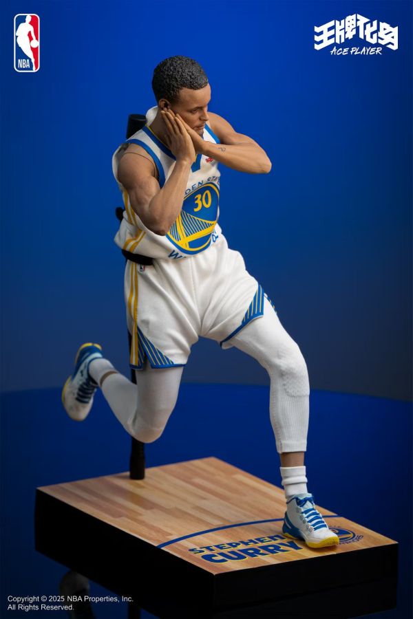 【預購】NBA 1/6蠟像級兵人 史蒂芬·柯瑞 X 王牌化身 玩驛丨Toy station, GK雕像預購, GK雕像代購, GK雕像現貨, GK雕像修復, 咒術, 咒術迴戰, SCC玩具屋, 玩具給庫, NBA, 瘋公仔, 訂製雕像,模型,伯公仔,gk,玩驛,火影,夜風本舖,海賊,死神,航海王,獵人,阿拉蕾,七大罪,七龍珠,寶可夢,神奇寶貝,哥吉拉,宮崎駿,迪士尼,灌籃高手,鬼滅之刃,一拳超人,蠟筆小新,咒術,鏈鋸人,進擊的巨人,乙骨,我英