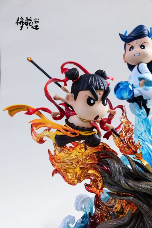 【預購】蠟筆小新+哪吒 小新cos封神系列哪吒 X 棉花堂工作室 玩驛丨Toy station, GK雕像預購, GK雕像代購, GK雕像現貨, GK雕像修復, 咒術, 咒術迴戰, SCC玩具屋, 玩具給庫, NBA, 瘋公仔, 訂製雕像,模型,伯公仔,gk,玩驛,火影,夜風本舖,海賊,死神,航海王,獵人,阿拉蕾,七大罪,七龍珠,寶可夢,神奇寶貝,哥吉拉,宮崎駿,迪士尼,灌籃高手,鬼滅之刃,一拳超人,蠟筆小新,咒術,鏈鋸人,進擊的巨人,乙骨,我英