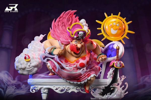 【現貨秒發】海賊王  海上四皇-夏洛特·玲玲 X GTR-Studio 玩驛丨Toy station, scc玩具屋, 玩具給庫, 夜風, scc, 葉楓本舖, 咒術迴戰, gk, 雕像, 模型, 公仔, 一番賞,gk公道伯,伯公仔,gk,玩驛,自製,自製一番賞,me玩具集團,死神,航海王,獵人,yoyo,漫奇,七龍珠,寶可夢,幻想屋,哥吉拉,宮崎駿,迪士尼,灌籃高手,鬼滅之刃,逆刃,流風,咒術,鏈鋸人,進擊的巨人,乙骨,我英,進巨,EVA,女雕