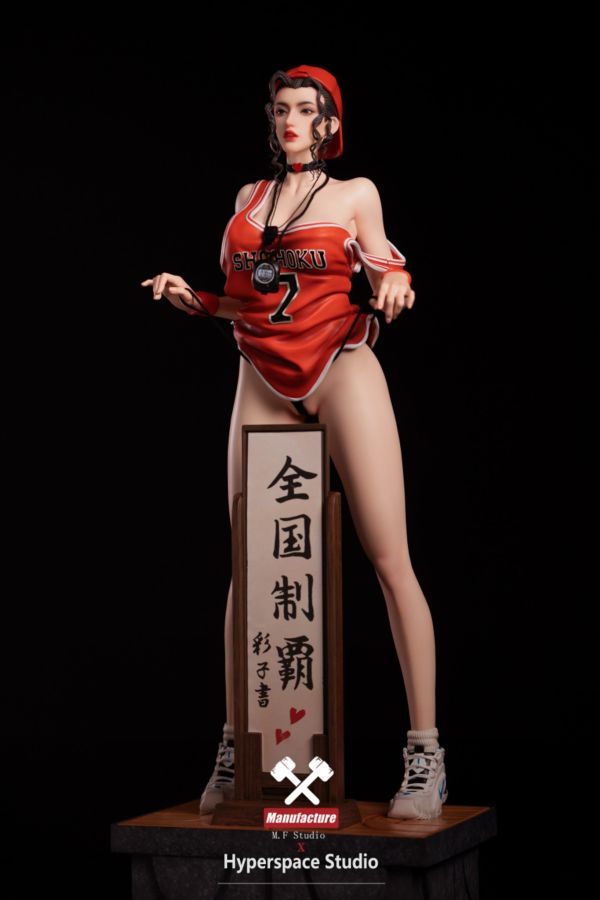 【代購】灌籃高手 湘北籃球經理 1/4 彩子(雙版本) X MF&超時空Hyperspace 玩驛丨Toy station, GK雕像預購, GK雕像代購, GK雕像現貨, GK雕像修復, 咒術, 咒術迴戰, SCC玩具屋, 玩具給庫, NBA, 瘋公仔, 訂製雕像,模型,伯公仔,gk,玩驛,火影,夜風本舖,海賊,死神,航海王,獵人,阿拉蕾,七大罪,七龍珠,寶可夢,神奇寶貝,哥吉拉,宮崎駿,迪士尼,灌籃高手,鬼滅之刃,一拳超人,蠟筆小新,咒術,鏈鋸人,進擊的巨人,乙骨,我英