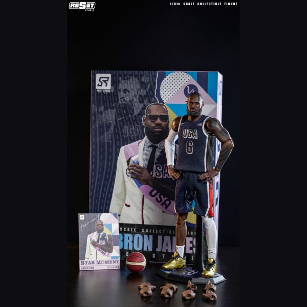 【預購】NBA 時刻系列 收藏級可動人偶 美國隊奧運詹姆斯 ( 可動眼 ) X Reset-Studio 玩驛丨Toy station, GK雕像預購, GK雕像代購, GK雕像現貨, GK雕像修復, 咒術, 咒術迴戰, SCC玩具屋, 玩具給庫, NBA, 瘋公仔, 訂製雕像,模型,伯公仔,gk,玩驛,火影,夜風本舖,海賊,死神,航海王,獵人,阿拉蕾,七大罪,七龍珠,寶可夢,神奇寶貝,哥吉拉,宮崎駿,迪士尼,灌籃高手,鬼滅之刃,一拳超人,蠟筆小新,咒術,鏈鋸人,進擊的巨人,乙骨,我英