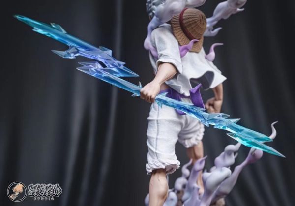 【售罄展示追加請私訊客服@toystationtw】海賊王 傳說中的解放戰士-太陽神尼卡 X Showhand Studio #動漫#模型#玩具#gk#玩驛#火影#手辦#海賊#死神#航海王#獵人#阿拉蕾#七大罪#七龍珠#寶可夢#神奇寶貝#哥吉拉#宮崎駿#迪士尼#灌籃高手#鬼滅之日刃#一拳超人#蠟筆小新#咒術#鏈鋸人#進擊的巨人#妖精尾巴#我的英雄學院#我英#鋼鍊#鋼之煉金術師#新世紀福音戰士#EVA#間諜家家酒#Re0#漫威#dc#集美#hex#tsume#prime1#queen#tes#xm#野獸國#壽屋#數碼寶貝
