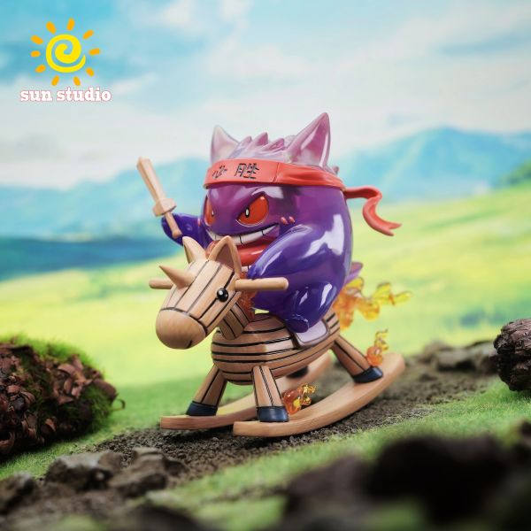 【售罄展示追加請私訊客服@toystationtw】寶可夢 搖搖馬耿鬼 X SUN studio 動漫,模型,玩具,gk,玩驛,火影,手辦,海賊,死神,航海王,獵人,阿拉蕾,七大罪,七龍珠,寶可夢,神奇寶貝,哥吉拉,宮崎駿,迪士尼,灌籃高手,鬼滅之日刃,一拳超人,蠟筆小新,咒術,鏈鋸人,進擊的巨人,妖精尾巴,我的英雄學院,我英,鋼鍊,鋼之煉金術師,新世紀福音戰士,EVA,間諜家家酒,Re0,漫威,dc,集美#hex#tsume#prime1#queen#tes#xm#野獸國#壽屋#數碼寶貝
