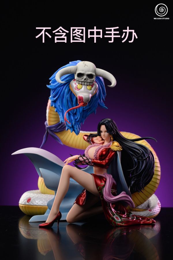 【售罄展示追加請私訊客服@toystationtw】海賊王 蹲姿女帝 X NEIJUAN STUDIO 動漫,模型,玩具,gk,玩驛,火影,手辦,海賊,死神,航海王,獵人,阿拉蕾,七大罪,七龍珠,寶可夢,神奇寶貝,哥吉拉,宮崎駿,迪士尼,灌籃高手,鬼滅之日刃,一拳超人,蠟筆小新,咒術,鏈鋸人,進擊的巨人,妖精尾巴,我的英雄學院,我英,鋼鍊,鋼之煉金術師,新世紀福音戰士,EVA,間諜家家酒,Re0,漫威,dc,集美#hex#tsume#prime1#queen#tes#xm#野獸國#壽屋#數碼寶貝